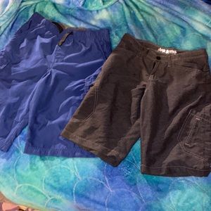 2 boys cargo shorts